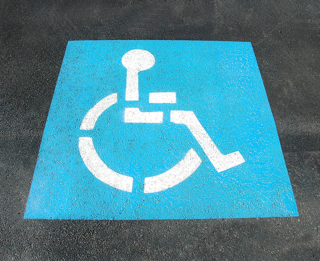 handicap parking, sign, painted-2328893.jpg